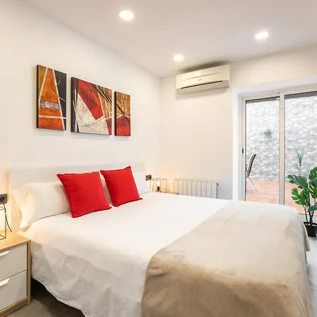 Luxury Apartment, Next To The Sea * Premia De Mar