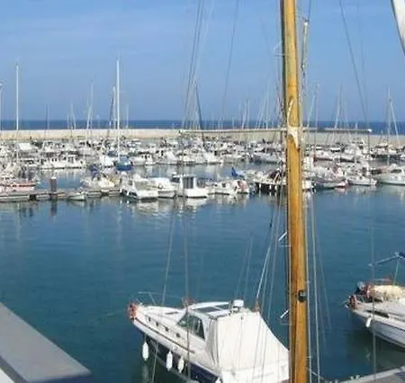 Luxury Apartment, Next To The Sea Apartment Premia De Mar