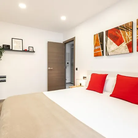 Luxury Apartment, Next To The Sea *